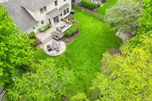 2689 Fox River Ln, Naperville, IL 60565 - Photo 35