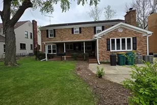 1307 Caton Ave, Joliet, IL 60435 - Photo 9