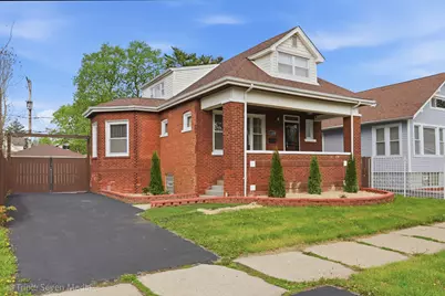 11326 S Parnell Avenue, Chicago, IL 60628 - Photo 1