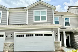 331 Red Oak Cir, Volo, IL 60020 - Photo 3