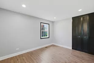 20 Emerson Dr, Schaumburg, IL 60194 - Photo 19