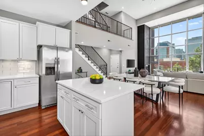 850 W Erie Street #3W, Chicago, IL 60642 - Photo 7