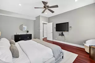 850 W Erie St, Chicago, IL 60642 - Photo 15