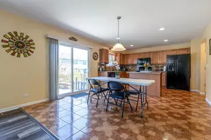 4004 Cypress Dr, Zion, IL 60099 - Photo 13