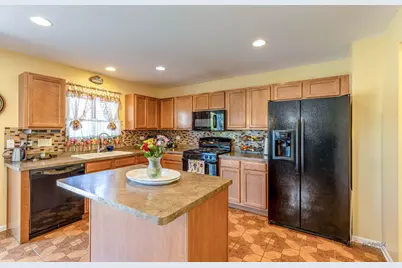 4004 Cypress Drive, Zion, IL 60099 - Photo 17