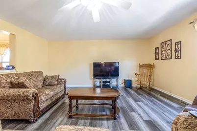 4004 Cypress Drive, Zion, IL 60099 - Photo 11