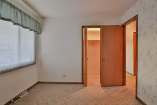 7N240 West End Rd, Roselle, IL 60172 - Photo 27