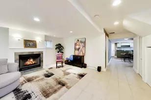 1614 W Thome Ave, Chicago, IL 60660 - Photo 13