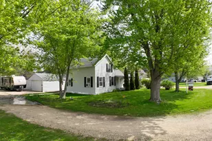 150 E 2nd St, Kingston, IL 60145 - Photo 25