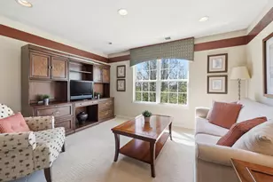 243 Garden Dr, Elgin, IL 60124 - Photo 23