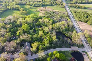 6414 Vermont Trail, Crystal Lake, IL 60012 - Photo 9