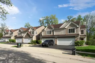 207 Locksley Dr, Streamwood, IL 60107 - Photo 27