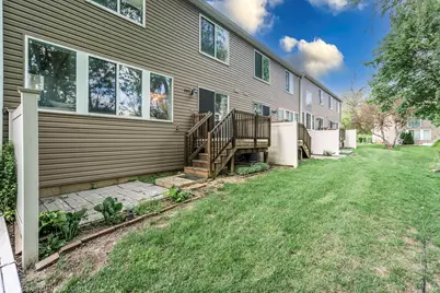 207 Locksley Drive, Streamwood, IL 60107 - Photo 25