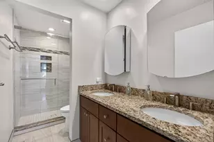 4340 Rock Cove Dr, Hoffman Estates, IL 60192 - Photo 15