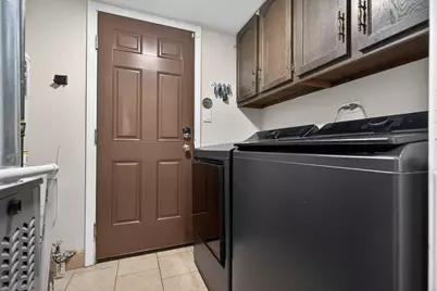 4340 Rock Cove Drive, Hoffman Estates, IL 60192 - Photo 19