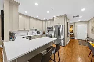 110 S Marion St, Oak Park, IL 60302 - Photo 13