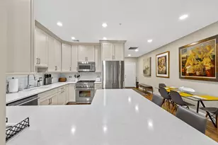 110 S Marion St, Oak Park, IL 60302 - Photo 11