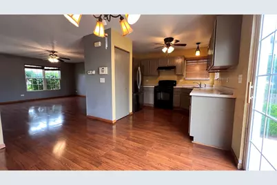 1608 Hawthorne Ridge Drive, Plainfield, IL 60586 - Photo 9