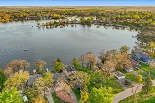 386 Holiday Dr, Lake Holiday, IL 60552 - Photo 49