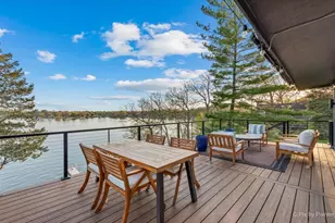 386 Holiday Dr, Lake Holiday, IL 60552 - Photo 5