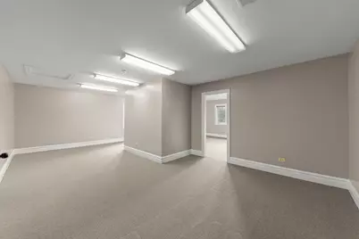 610 N Washington Street #2-2, Naperville, IL 60563 - Photo 5