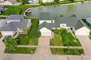 708 Erin Dr, Champaign, IL 61822 - Photo 43