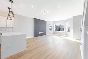 7505 S Wolcott Ave, Chicago, IL 60620 - Photo 9