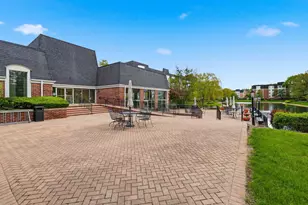 175 Lake Blvd, Buffalo Grove, IL 60089 - Photo 29