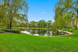175 Lake Blvd, Buffalo Grove, IL 60089 - Photo 31