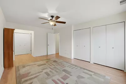 175 Lake Boulevard #302, Buffalo Grove, IL 60089 - Photo 13