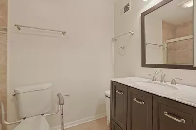 175 Lake Boulevard #302, Buffalo Grove, IL 60089 - Photo 17