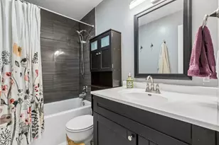 370 Kirkwood Cir, Bolingbrook, IL 60440 - Photo 17