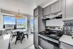 3410 N Lake Shore Dr, Chicago, IL 60657 - Photo 7