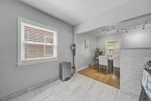 14223 S Wallace Ave, Riverdale, IL 60827 - Photo 11