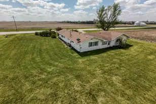 33879 E 800 Rd, Chatsworth, IL 60921 - Photo 7