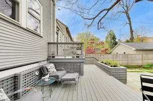 1235 Maple Ave, Evanston, IL 60202 - Photo 47