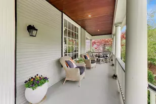 1235 Maple Ave, Evanston, IL 60202 - Photo 3