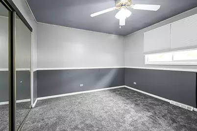15601 Ridgeland Avenue, Oak Forest, IL 60452 - Photo 17