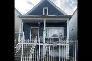 1250 W 49th Pl, Chicago, IL 60609 - Photo 1