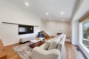 320 Linden Ave, Wilmette, IL 60091 - Photo 5
