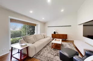 320 Linden Ave, Wilmette, IL 60091 - Photo 3