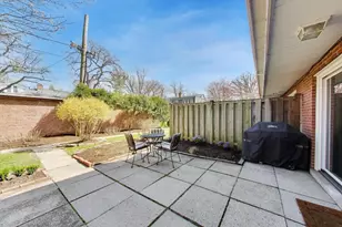 320 Linden Ave, Wilmette, IL 60091 - Photo 25