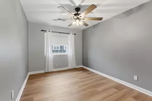 1115 Royal St George Dr, Naperville, IL 60563 - Photo 15