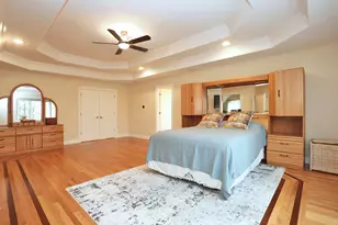 310 Jennifer Ln, Roselle, IL 60172 - Photo 23