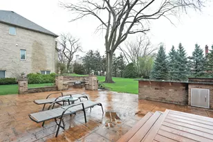 310 Jennifer Ln, Roselle, IL 60172 - Photo 49