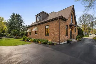 1125 Cedar Ave, Elgin, IL 60120 - Photo 47