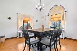 1125 Cedar Ave, Elgin, IL 60120 - Photo 11