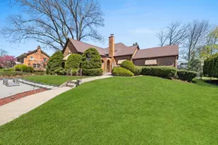 1125 Cedar Ave, Elgin, IL 60120 - Photo 45