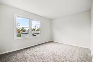 2400 Marigold Ct, Aurora, IL 60506 - Photo 11