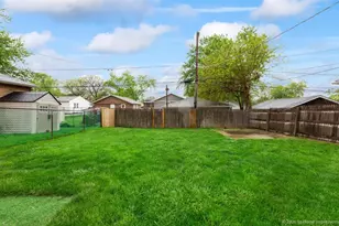 16738 Hilltop Ave, Orland Hills, IL 60487 - Photo 17